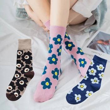 Moda Kadın Çorap Kore Tarzı Streetwear Çiçek Desen Baskı Çorap Kısa Çorap Kadın Sonbahar Kış Sevimli Çorap Kızlar 2023